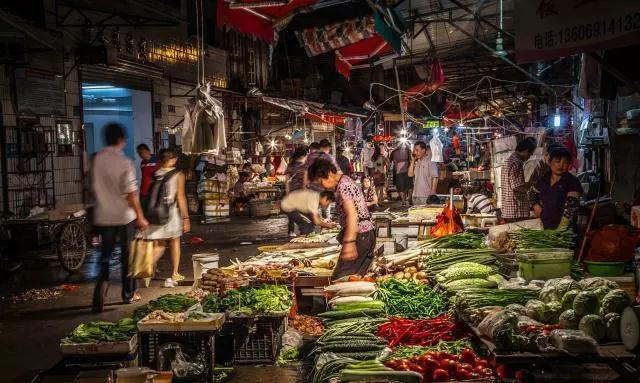 农贸市场未来趋势— 一鸿 农贸市场未来趋势— 一鸿